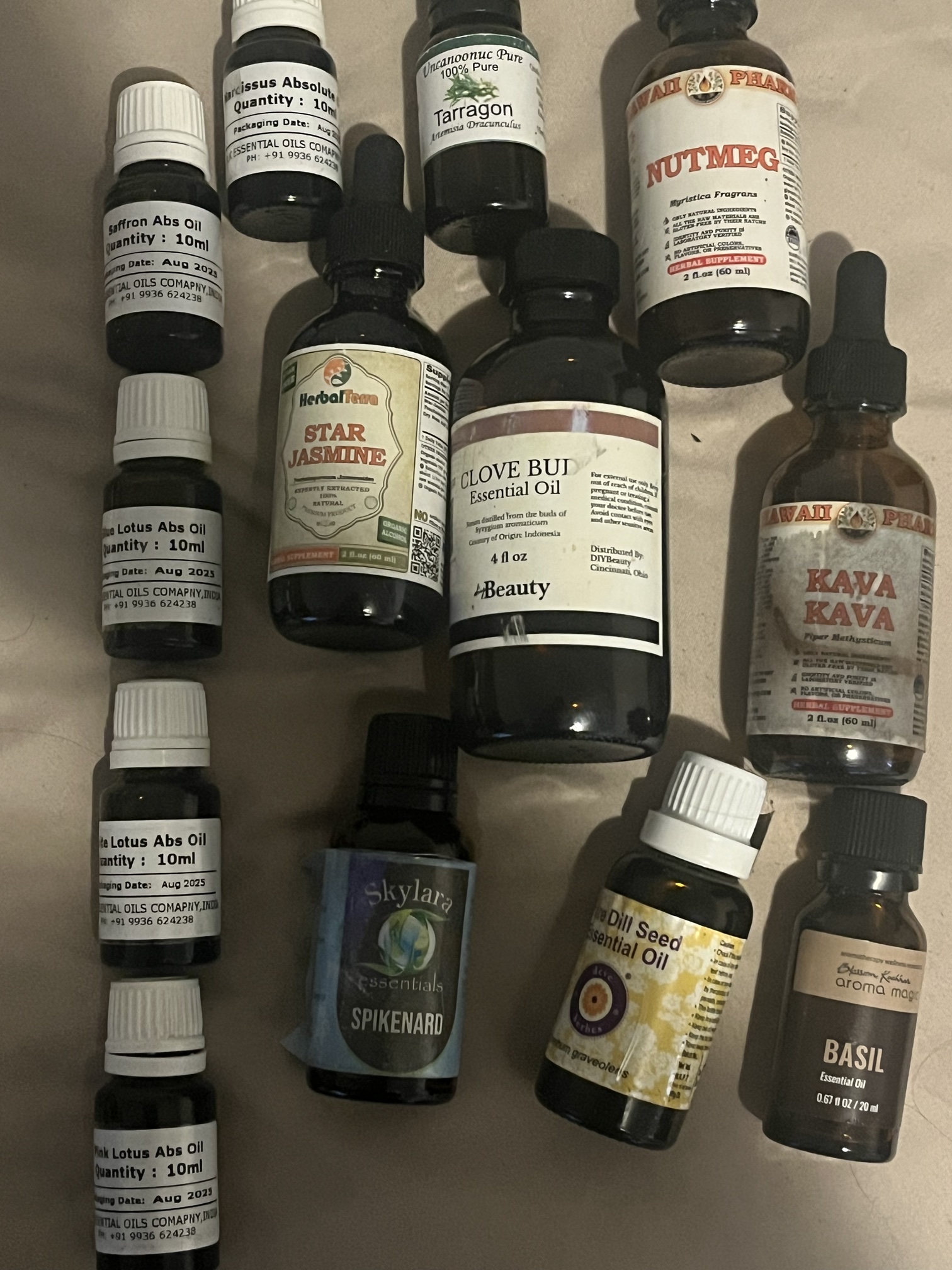 The Van Kush bench — essential oils and absolutes